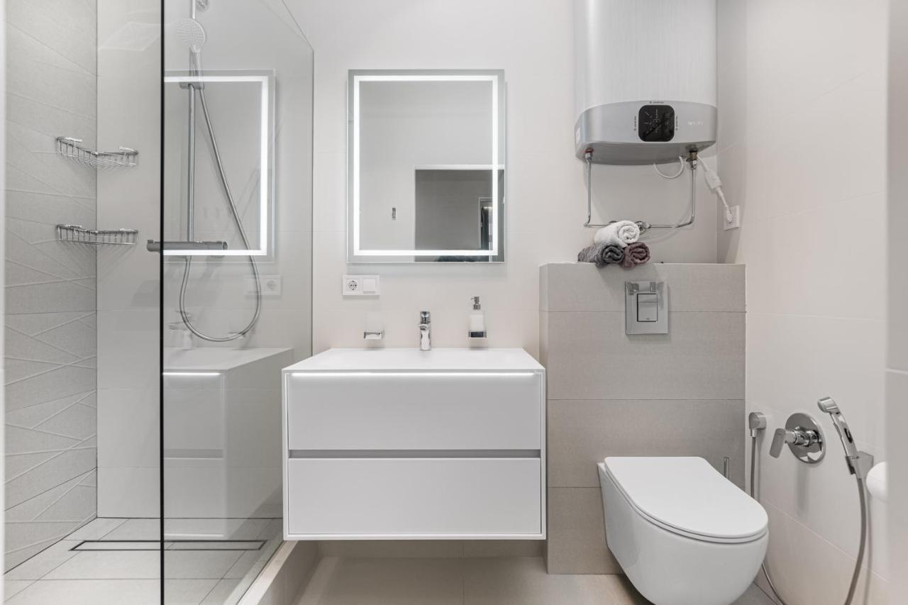 Pearl 45 Panoramic Sea View Apartment Odessa Exteriör bild